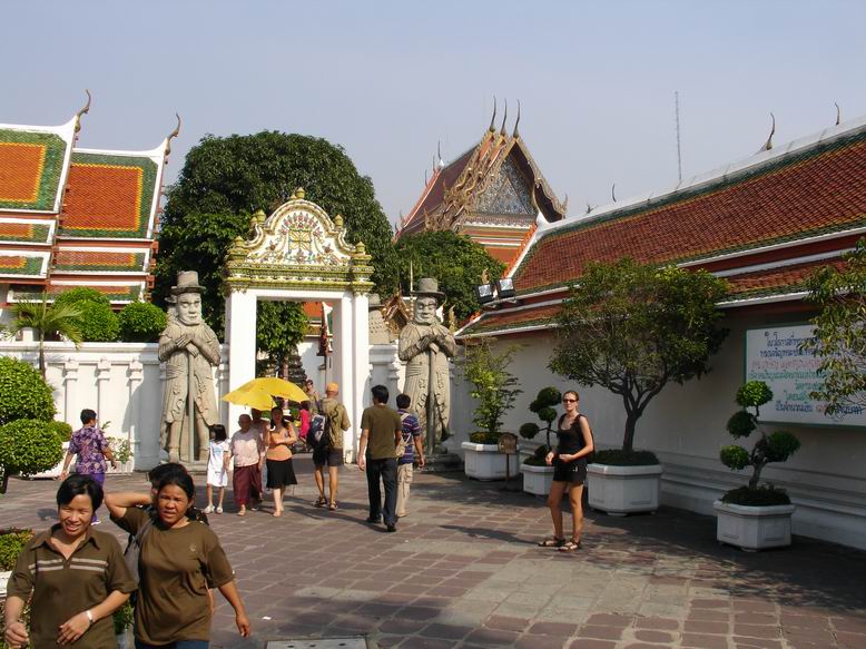 Uvnitr chramu Wat Pho