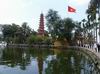 Tran Quoc Pagoda v Hanoi je kulturnim symbolem vietnamskeho budhismu.

<a href=http://www.orientalarchitecture.com/hanoi/TRANQUOCPAGODA.htm target=_blank>Pagoda</a>